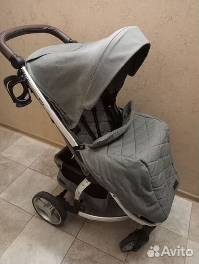 Прогулочная коляска Carello Vista