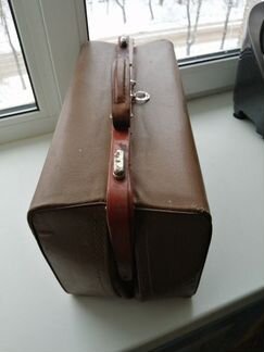 Чемодан, саквояж