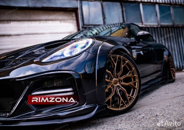 Кованые диски R21 на Porsche Panamera