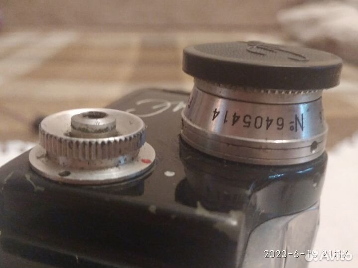 Ретро кинокамера Экран