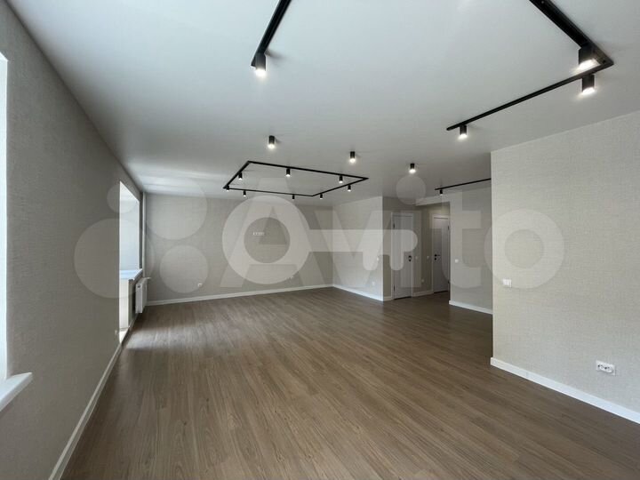 4-к. квартира, 102,2 м², 2/9 эт.