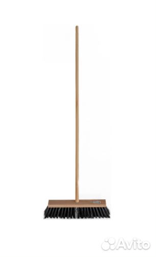 Щетка уличная деревянная