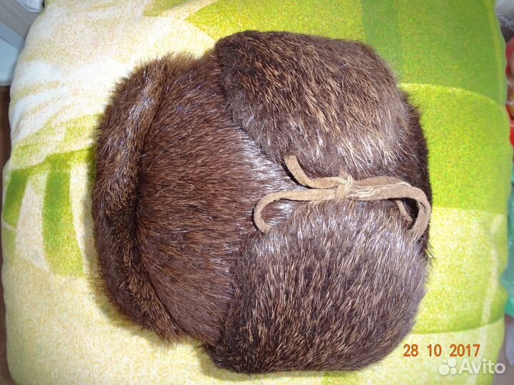 Шапка ушанка из меха нутрии