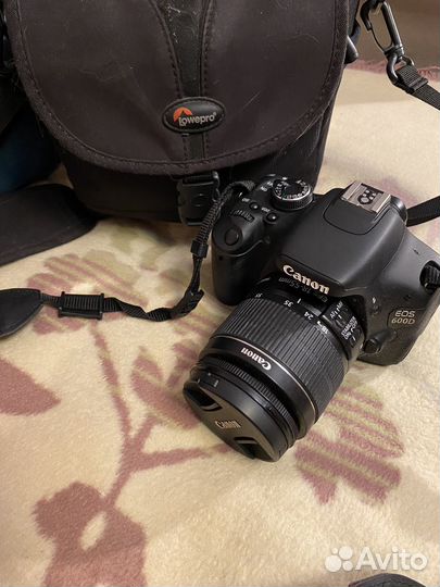 Зеркальный фотоаппарат canon 600d
