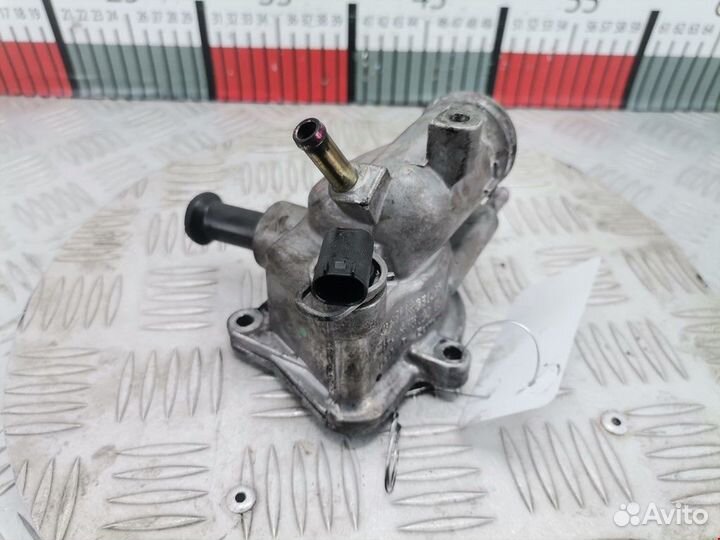 Корпус термостата Mercedes-Benz C-Класс