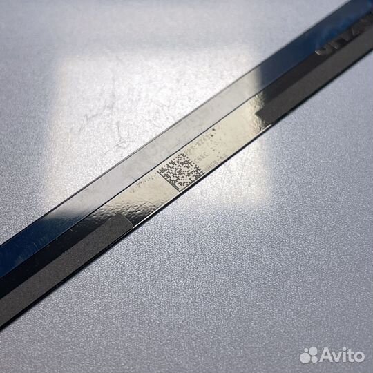 Нижняя стеклянная рамка MacBook Pro 15 оригинал