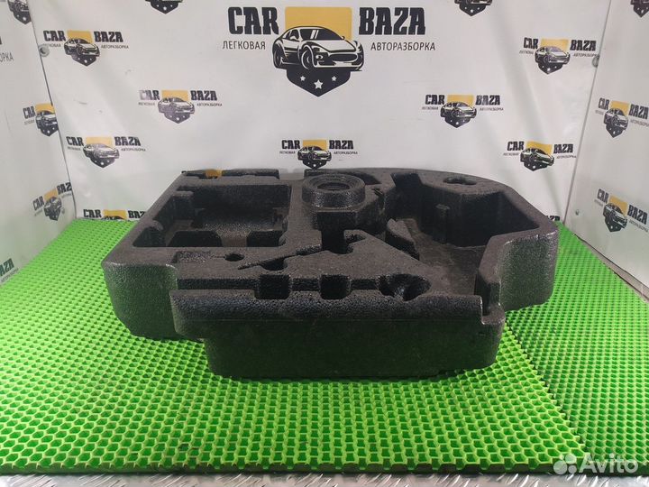 Ящик для инструментов Volvo XC60