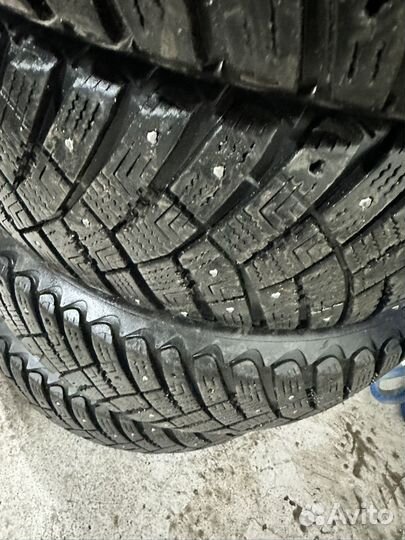 Goodyear UltraGrip 225/65 R16 110S