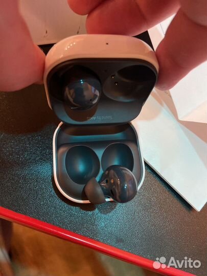 Samsung galaxy buds2