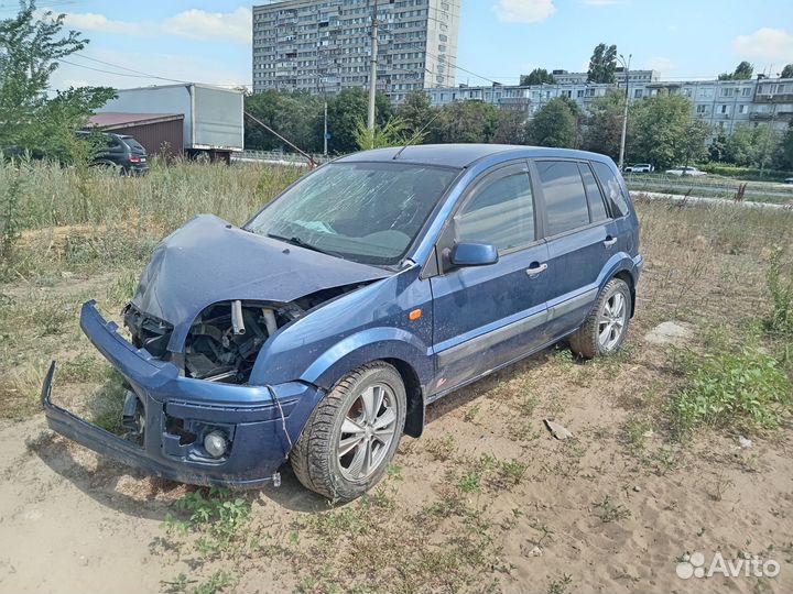 Ford Fusion 1.6 МТ, 2008, битый, 210 000 км