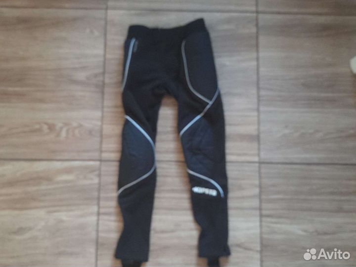 Спортивные штаны для игры в футбол и тренировки