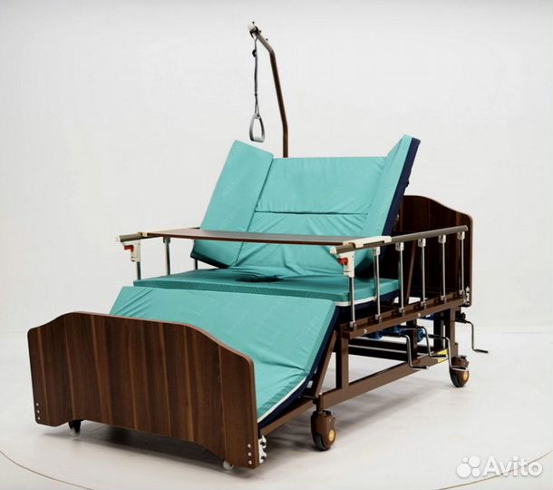 Функциональная кровать для инвалидов