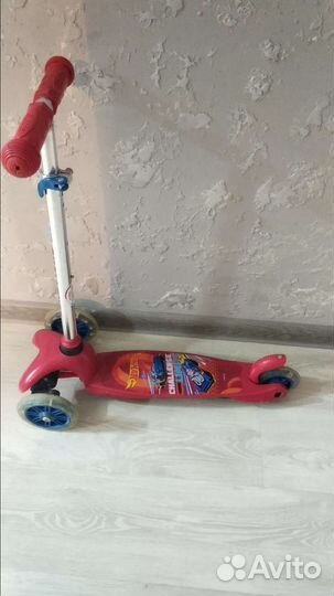 Самокат детский трехколесный