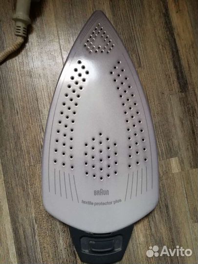 Утюг Braun TexStyle Control с автоотключением