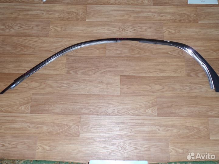 Ветровик на Субару Импреза 2002г