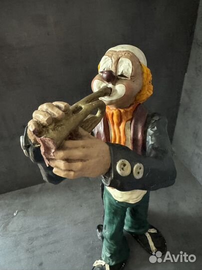 Статуэтка клоуна