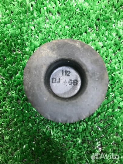 Демпфер бензобака Bajaj Boxer 150