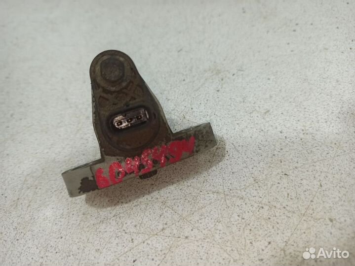 Датчик положения коленвала 31303937