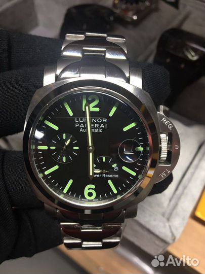 Часы Luminor Panerai