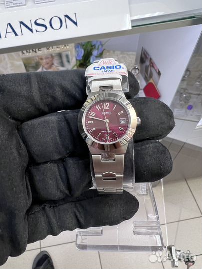 Часы женские Ltp-124