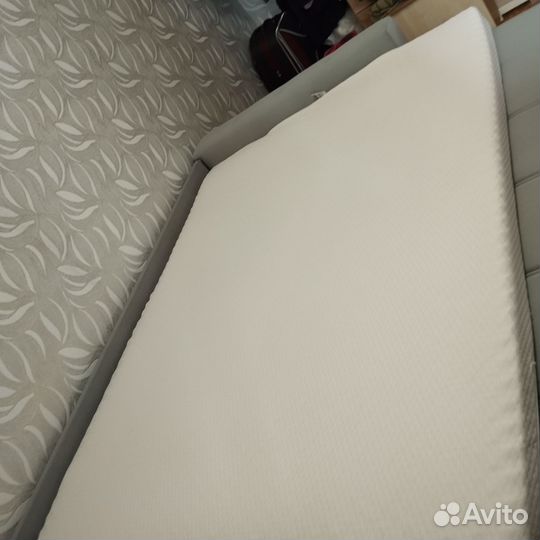 Матрас 140х200 бу