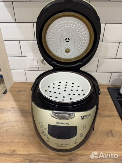 Мультиварка redmond rmc m150