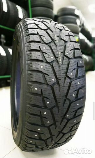 Yokohama Ice Guard Stud IG55 215/55 R17