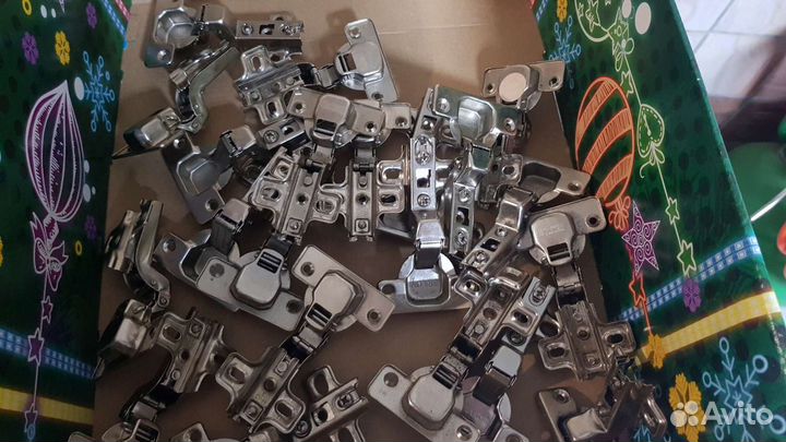 Петли мебельные, фурнитура