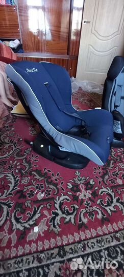 Автокресло 9-18
