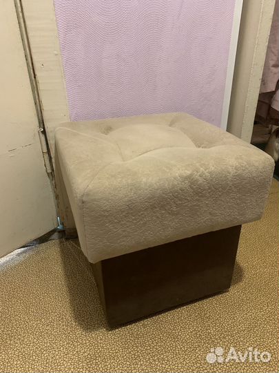 Пуфик в прихожую