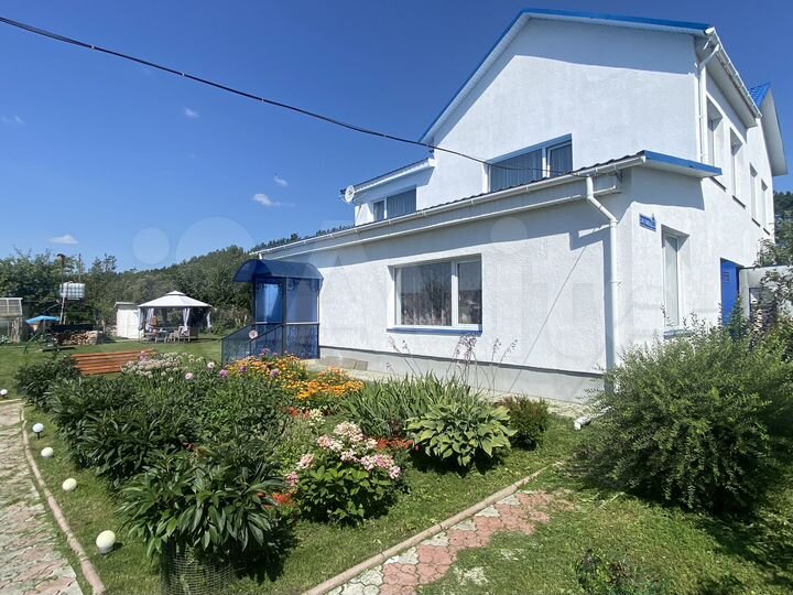 Дом 362,7 м² на участке 12,4 сот.