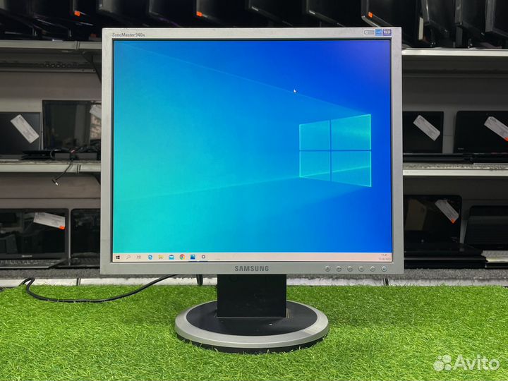 Samsung SyncMaster 940N, 1280x1024, 75 Гц, TN