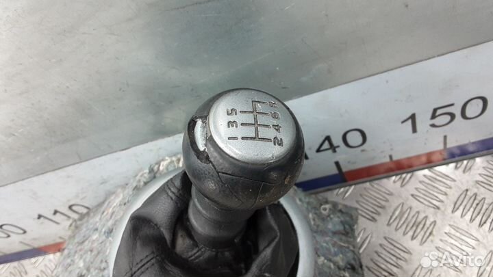 Кулиса Fiat Sedici 2006