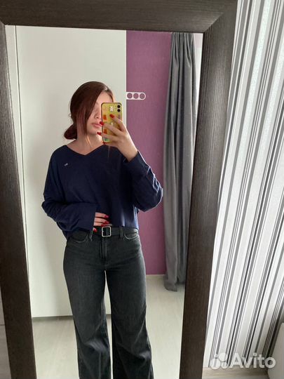 Пуловер tommy hilfiger L строго оригинал В профиле