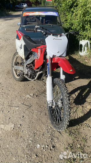 Продам honda CR250R