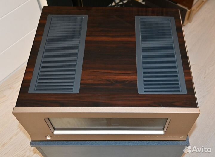 Усилитель мощности luxman М-7