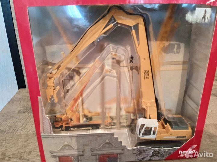 Коллекционные модели строительной техники 1:87