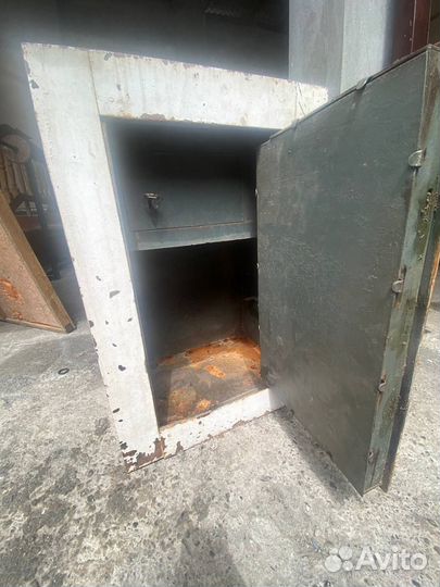 Сейф металлический СССР противопожарный