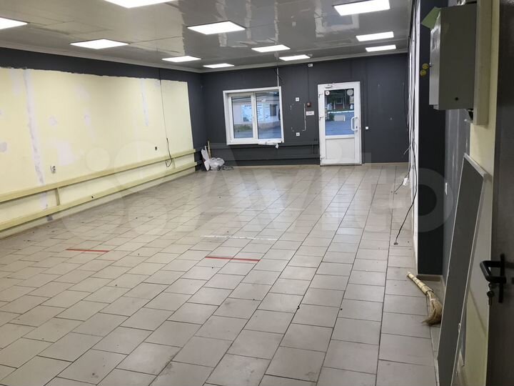 Торговая площадь, 58 м²