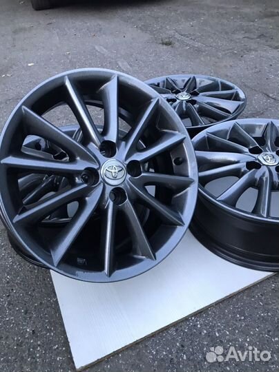 Литые диски Toyota