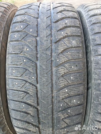 Bridgestone Ice Cruiser 7000 255/55 R18