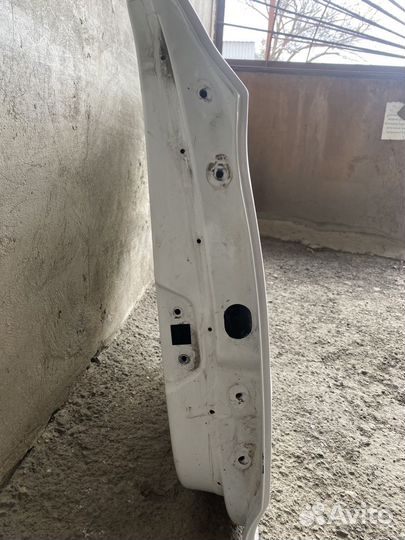 Задняя левая дверь хендай солярис 1