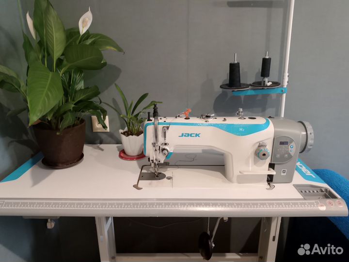 Швейная машинка jack H2