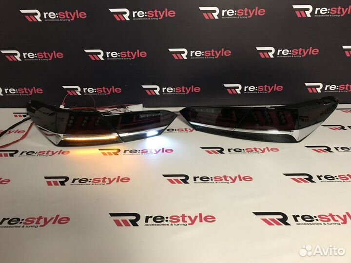 Стопы Toyota Camry 70 Lexus Style С хромом Дымчаты