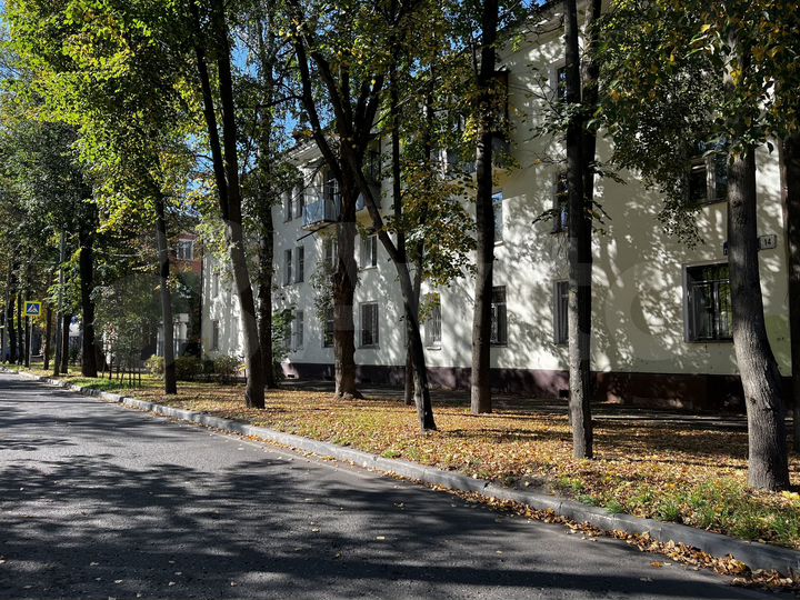 3-к. квартира, 87,7 м², 1/3 эт.