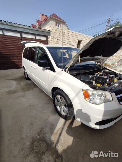 Dodge Caravan 3.6 AT, 2012, битый, 216 000 км