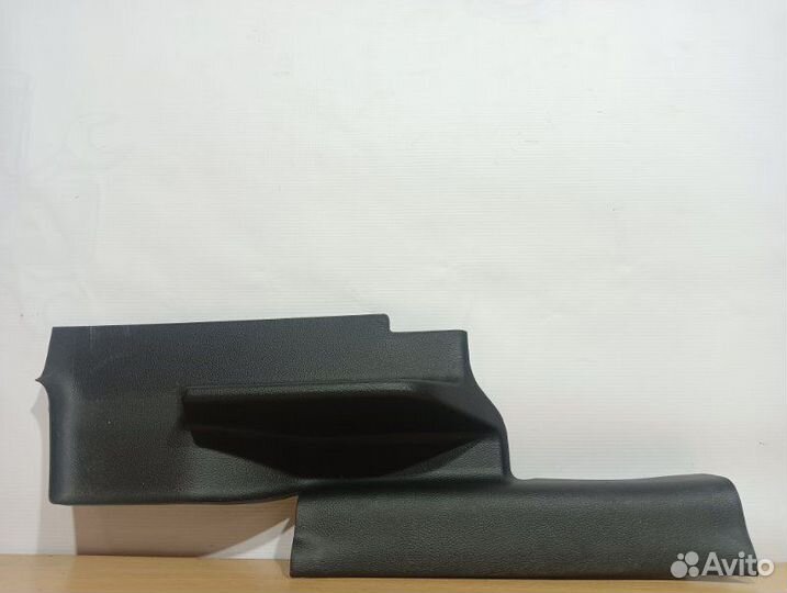 Накладка порога задняя правая Ssangyong Actyon 2