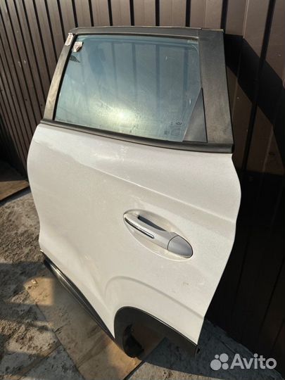 Дверь боковая задняя левая Omoda C5