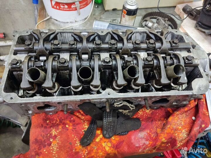Продам головку двигателя 4g63