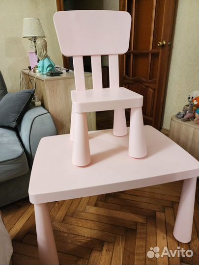 Детский стол и стул IKEA